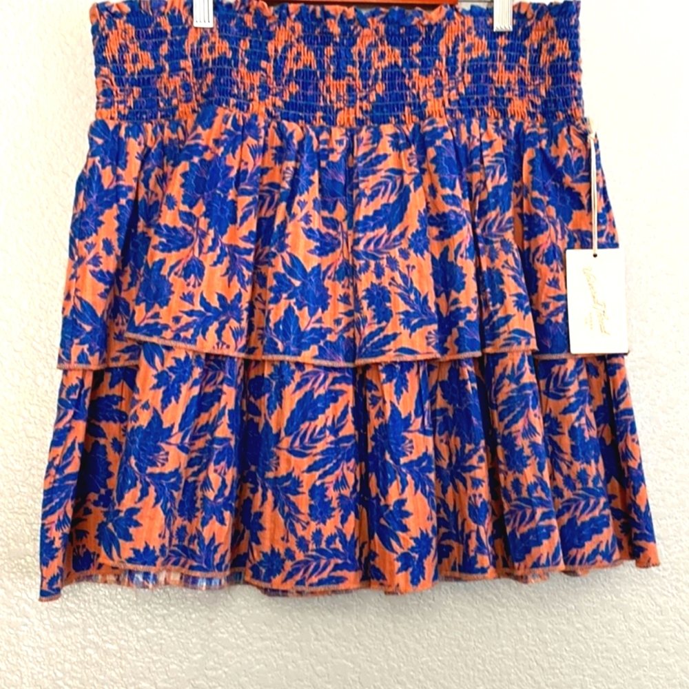 XL Universal Thread Tiered Mini